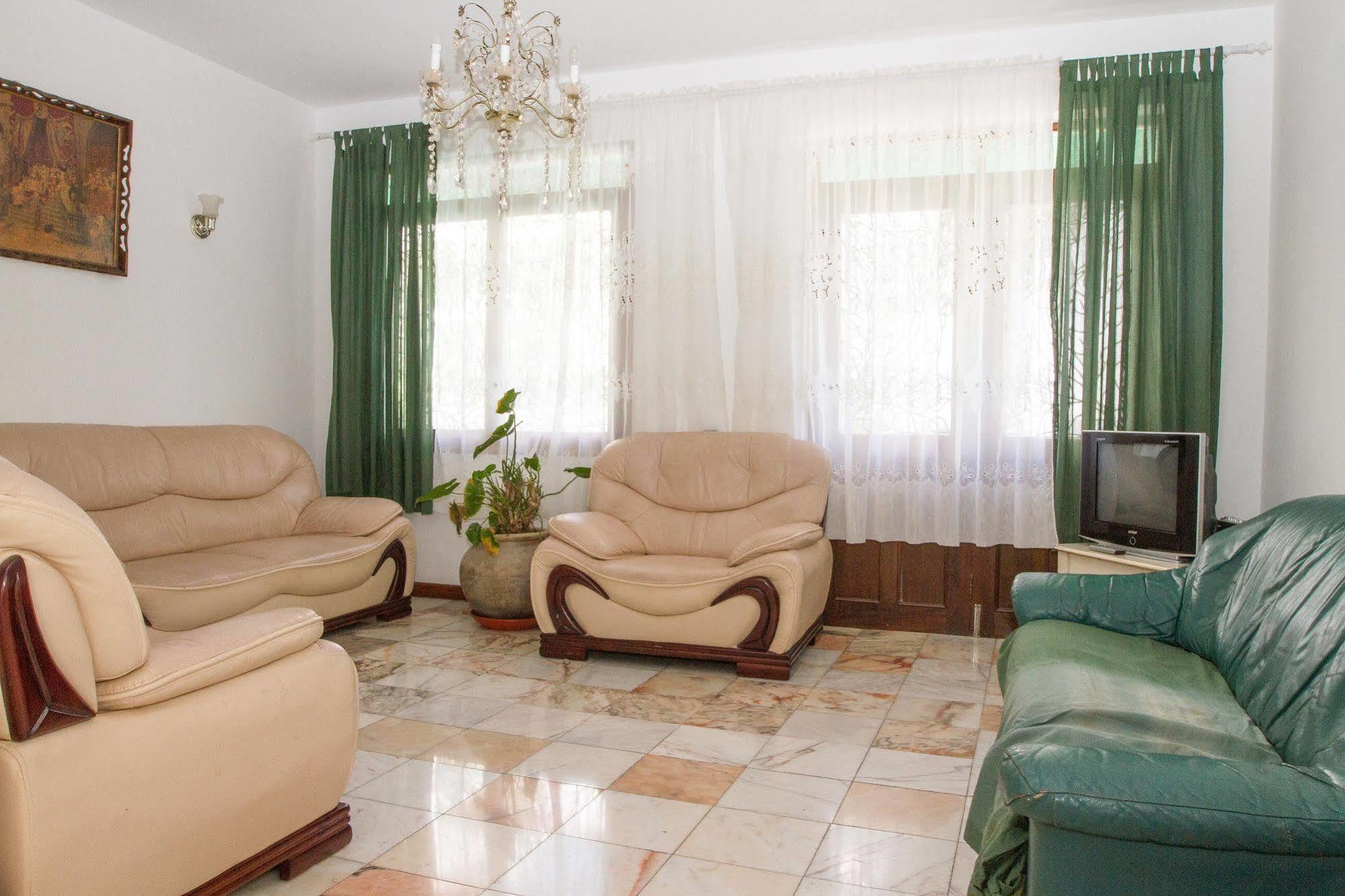 Arla Residential 2* Mindelo