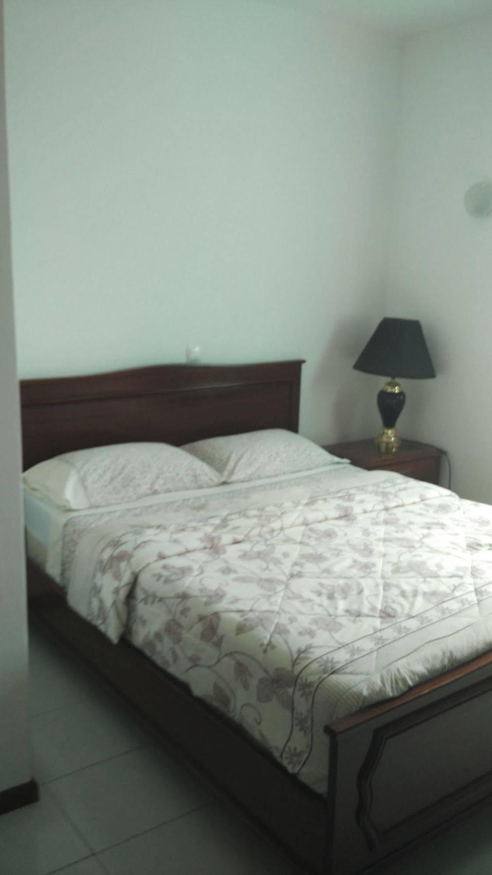 Couette-café Arla Residential Mindelo